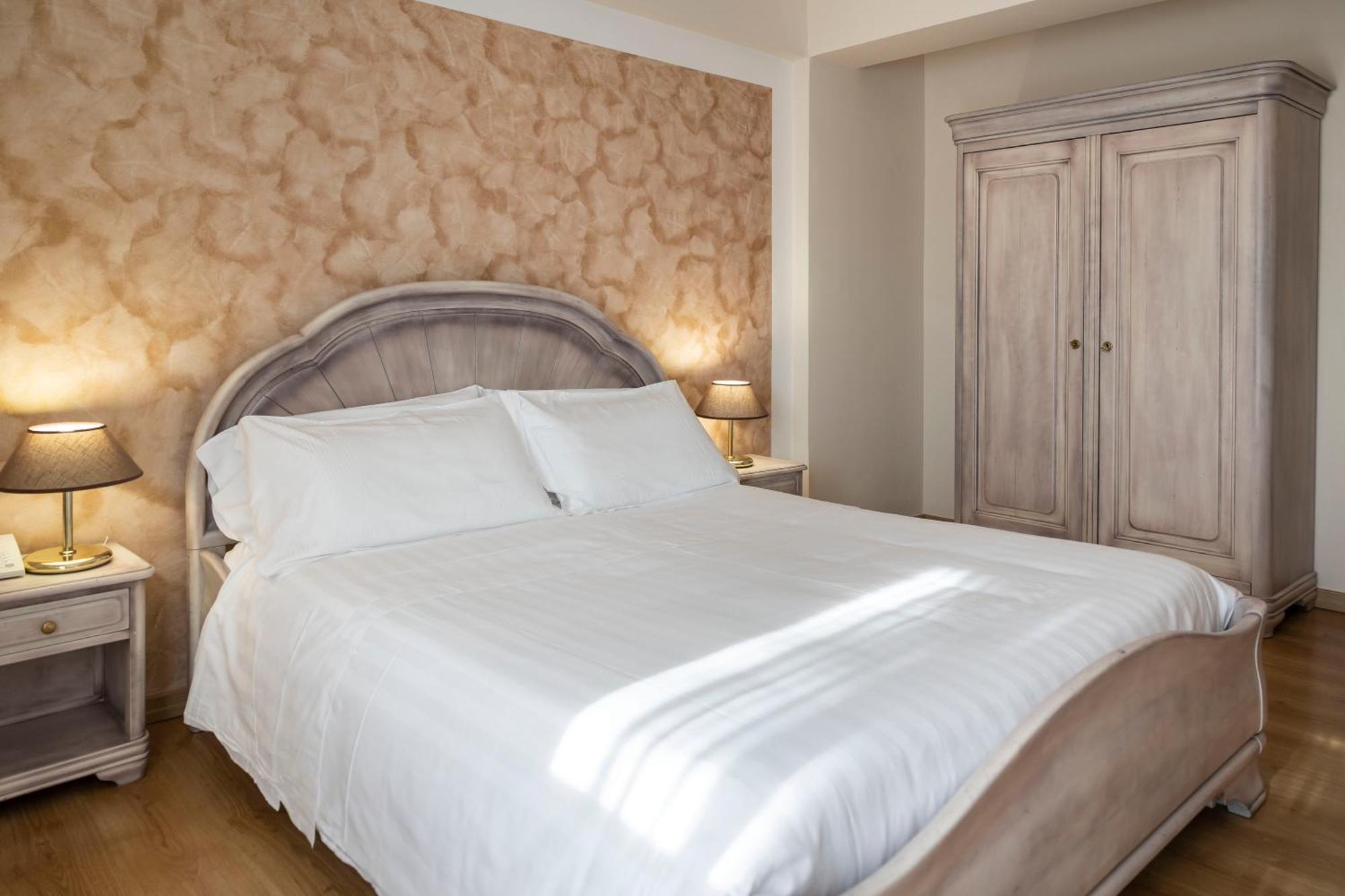 Grand Hotel Del Parco Pescasseroli Pokoj fotografie