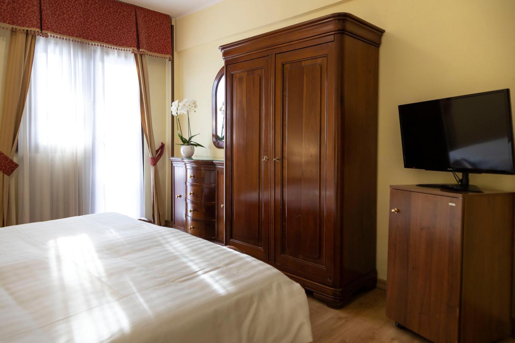 Grand Hotel Del Parco Pescasseroli Pokoj fotografie